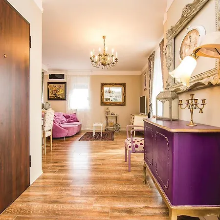 Three-bedroom In Daire *