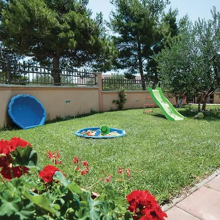 3 Bedroom Beautiful In Biograd