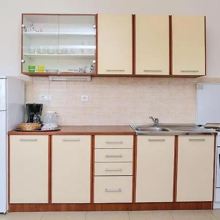 3 Bedroom Beautiful In Biograd